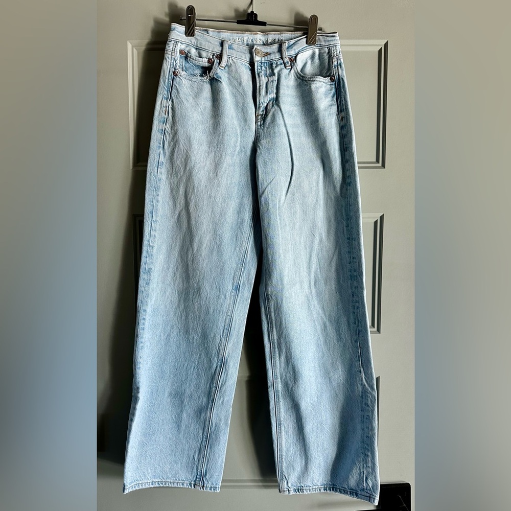 American Eagle Jean